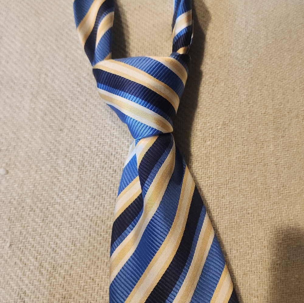 Donald J Trump Signature Collection Silk Neck Tie